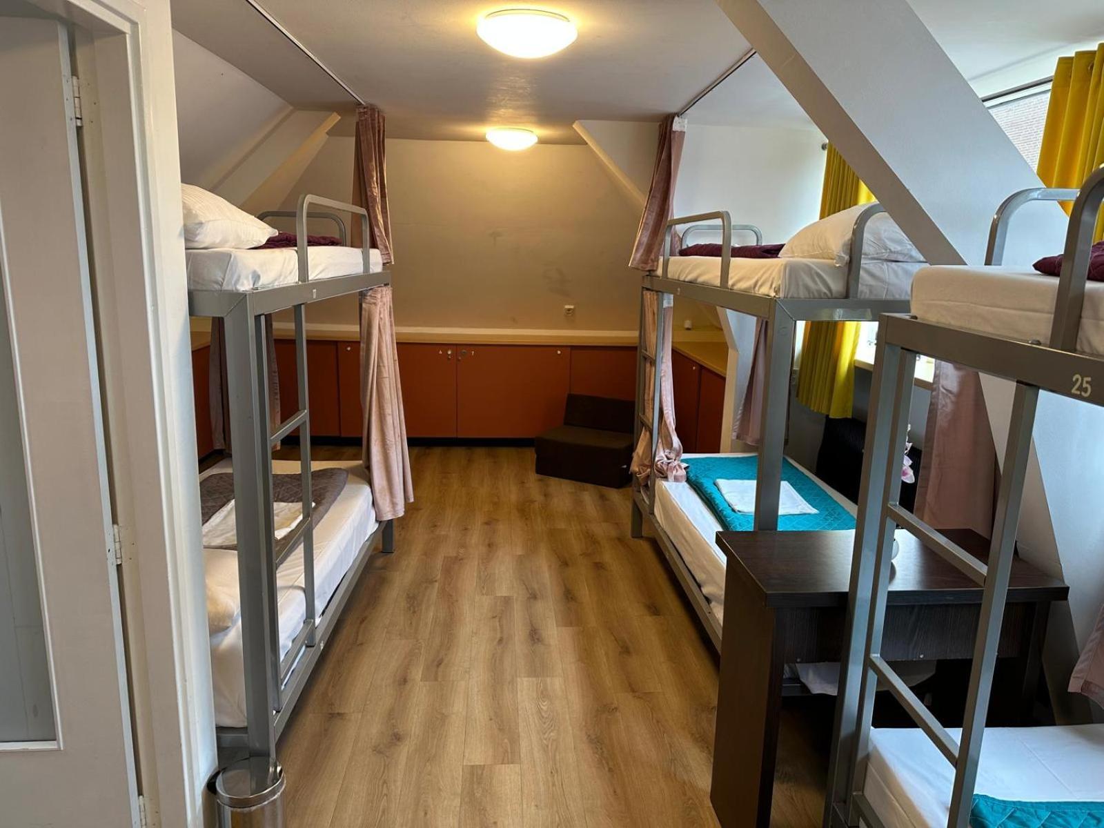 Room Mate Hostel Amsterdam Zaandam Dış mekan fotoğraf